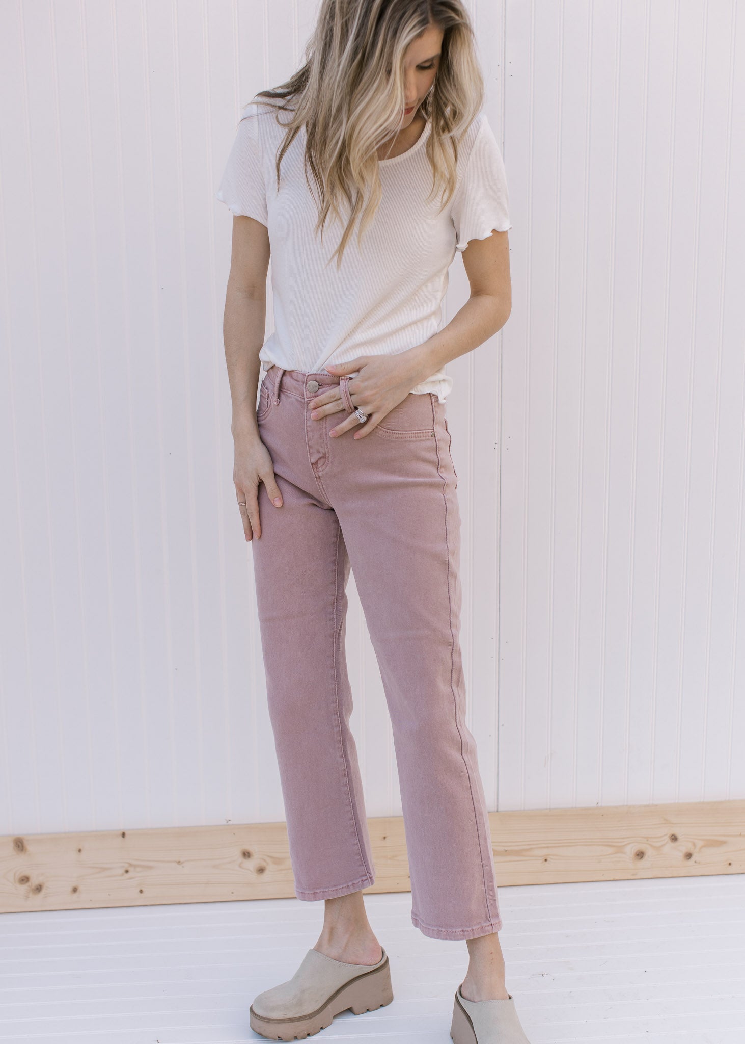 Mauve Mid Rise Cropped Jeans