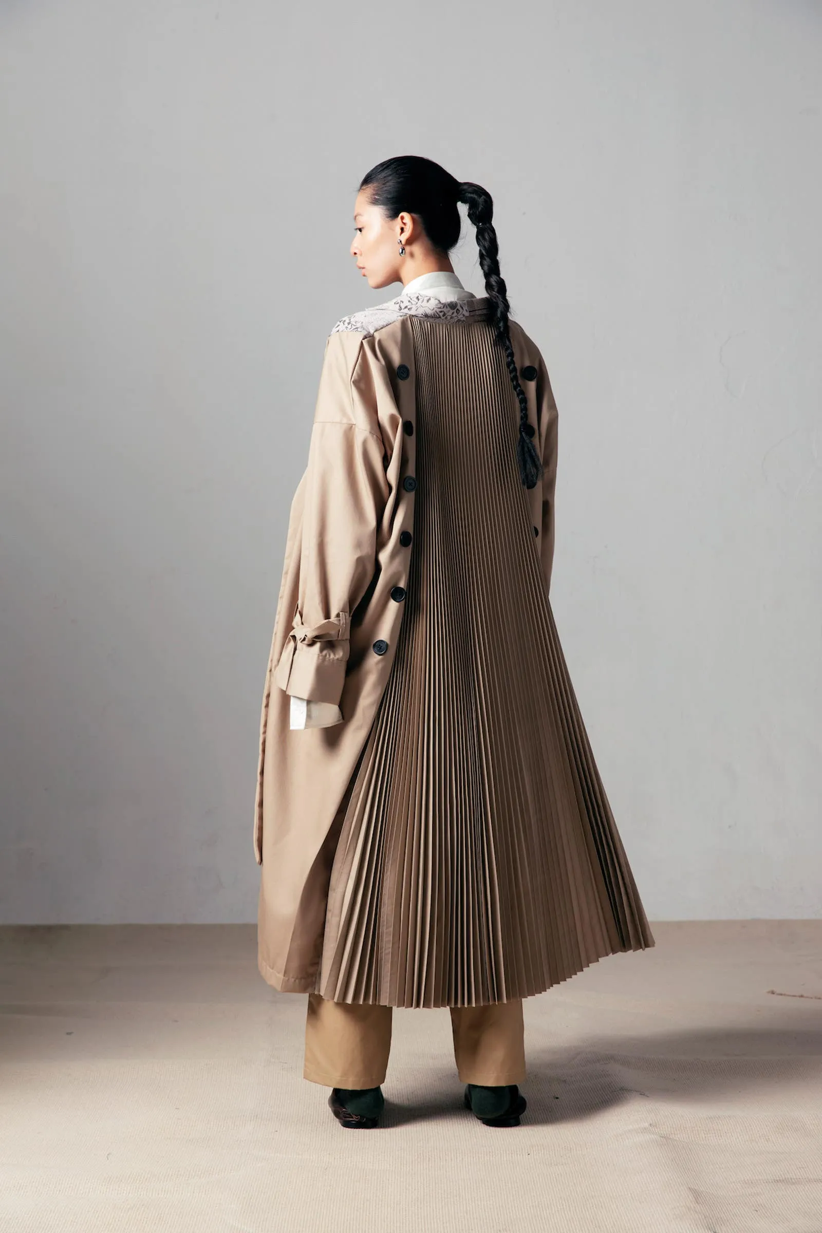 Multicolor Wony Oversized Pleated Coat 