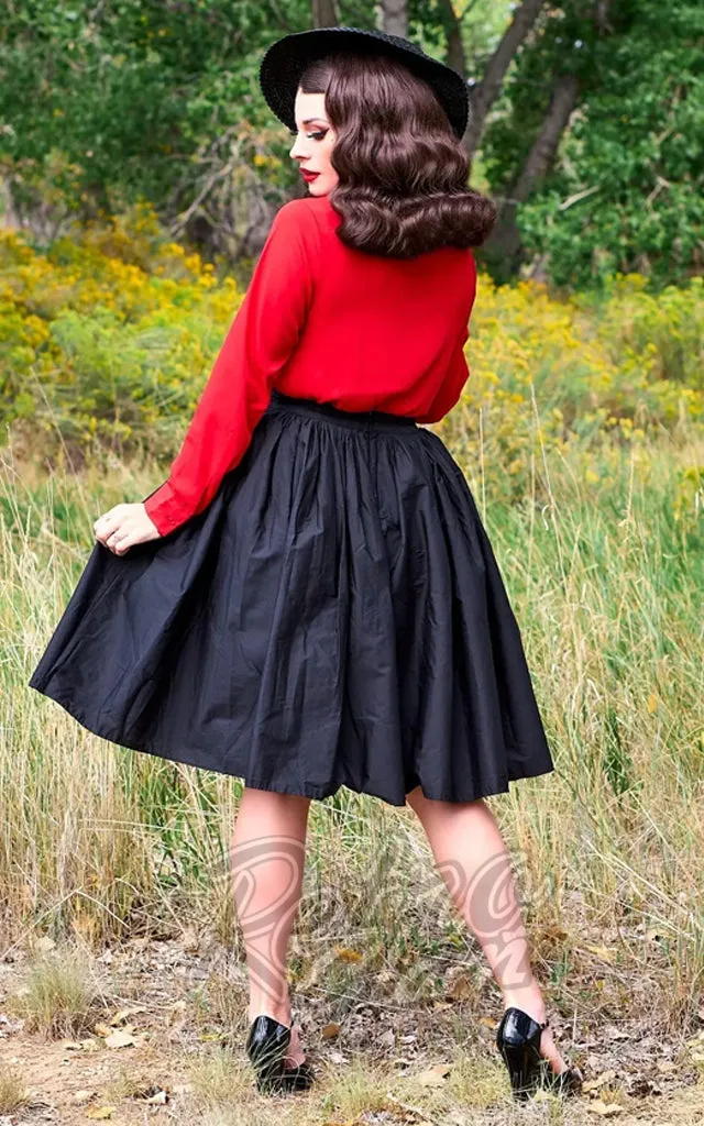 Retrolicious Helen Retro Blouse in Red - 2XL left only