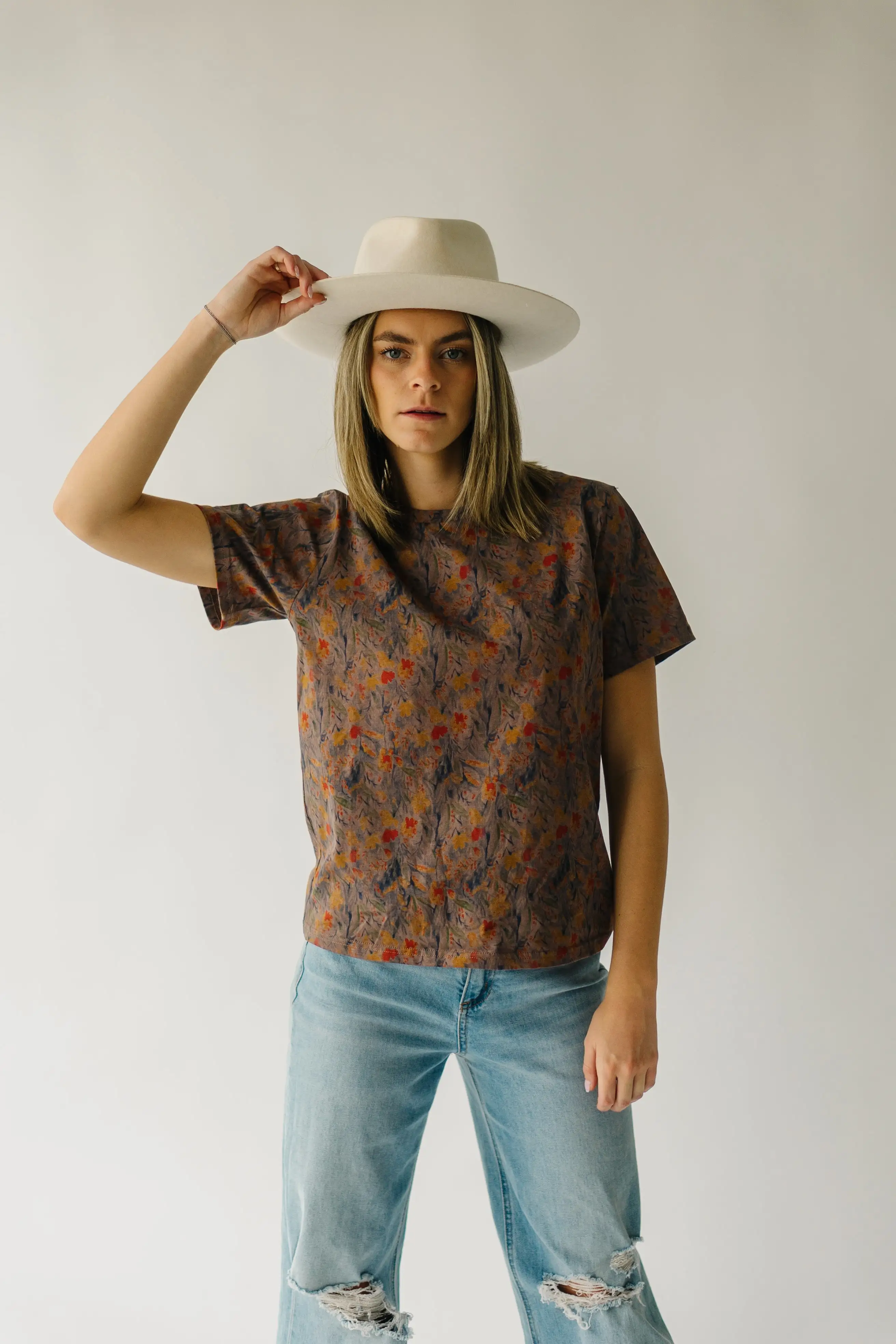 The Shaniko Short Sleeve Tee in Mocha Floral