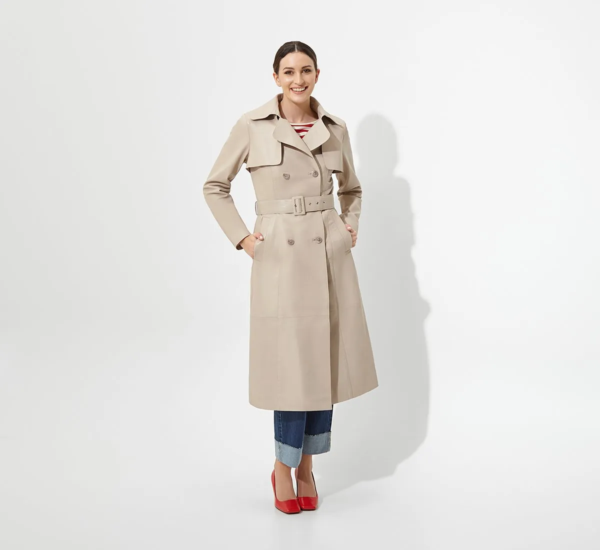 Trench coat with belt