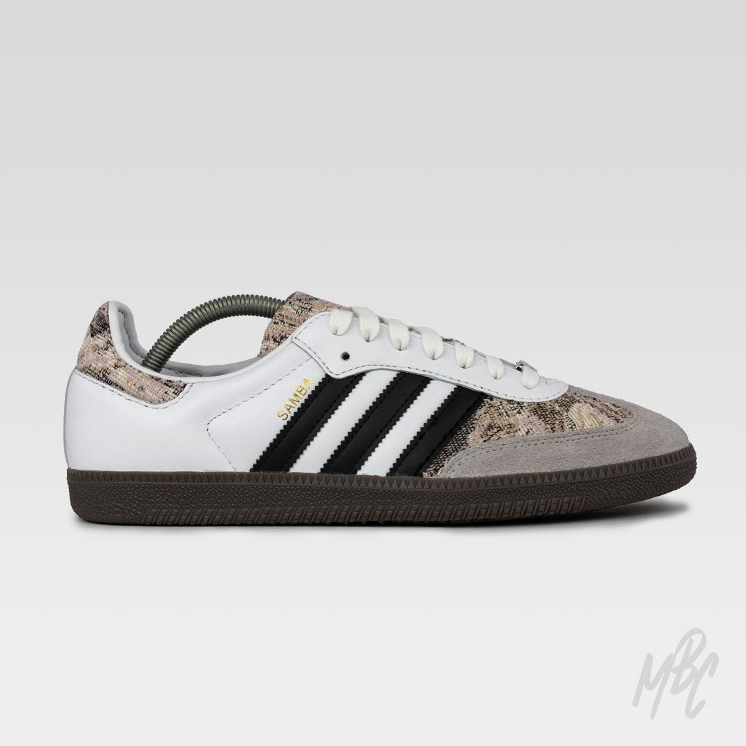 Vintage Carpet - Adidas Samba | UK 9