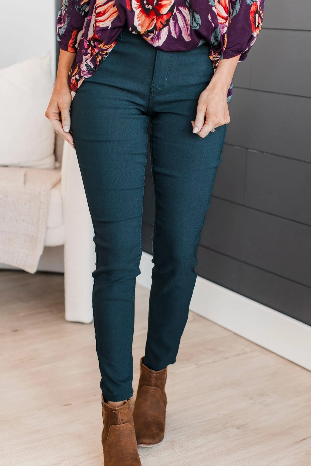 YMI Mid-Rise Jeggings- Celia Wash