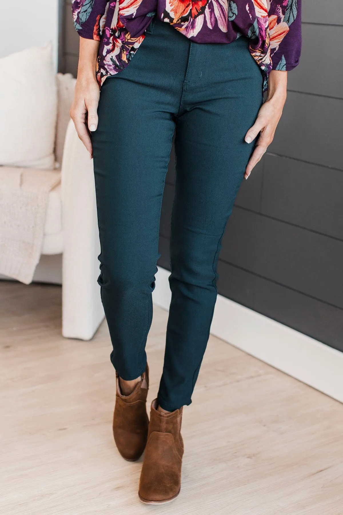 YMI Mid-Rise Jeggings- Celia Wash